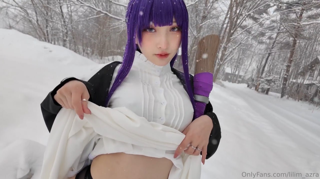 偷看美女洗澡被发现