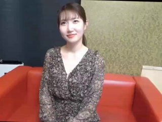进击的巨人同人游戏大叔和熟女的日常性爱吊钟奶子，无套女上位啪啪深喉口交暴力打桩